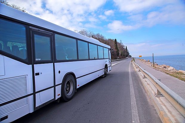 Zadnji avtobus