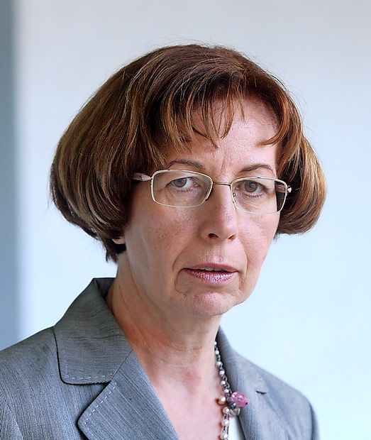 Lenčka Prelovšek