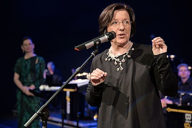 “Neva je radio in radio je Neva!” Tako so med drugim zapisali na RTV Slovenija o nagrajenki
Nevi Zajc, ki je tudi dolgoletna mentorica študentom, ki si želijo v novinarski poklic.
