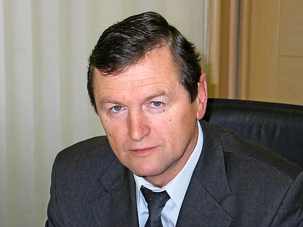 Danilo Štemberger:
“Smo za dogovor, ki bi
koristil vsem. Raje kot
da odstranimo naš del
opreme in jo
odpeljemo na smetišče,
raje se zmenimo, da
dobimo neko
najemnino.”