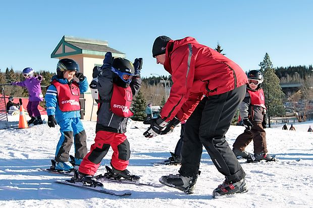 FIS potrjuje, da bo v nedeljo, 17. januarja, na peti izvedbi Svetovnega dneva snega sodelovalo
358 smučarskih središč v 41 državah po celem svetu.