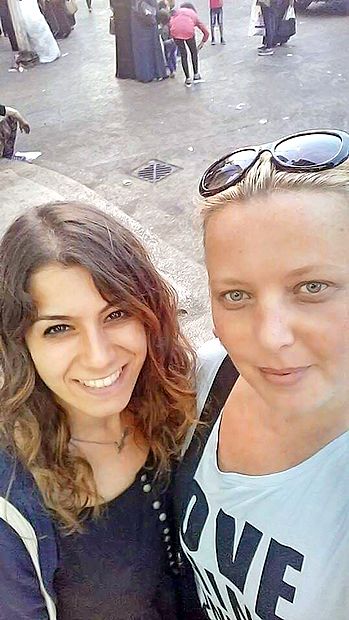 Koprčanka Selma Šertović (desno) s prijateljico Busro
iz Turčije