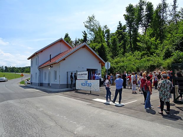 Ob starem zajetju Korotan pri Orehku so prenovili nekdanjo vodarno in vodni vir vključili v
omrežje. Služila bo tudi kot rezerva v primeru izpada vodarne v Malnih.
