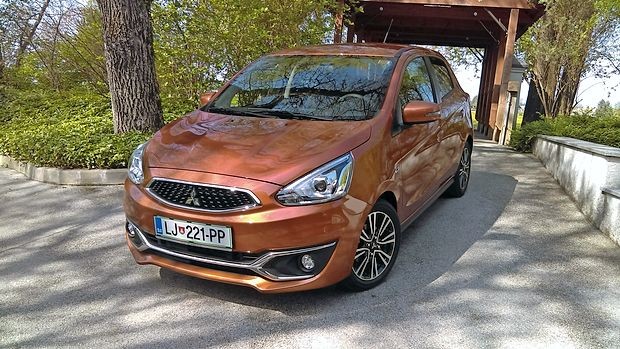 Kar vidite, to dobite. Space star zadovolji vse, ki nimajo
velikih pričakovanj.
