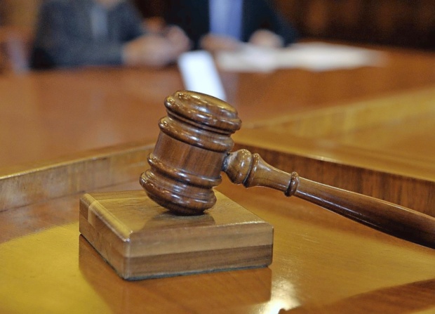 Rok Snežič izgubil 14 tožb proti portalu Necenzurirano