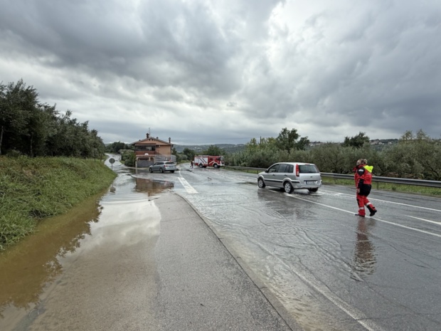 Oranžno opozorilo za Primorsko: v torek znova možni močnejši nalivi