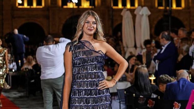 Petnajstletna Vittoria Maculan okronana za Miss Trsta, Slovenka Sara Kobal osvojila drugo mesto
