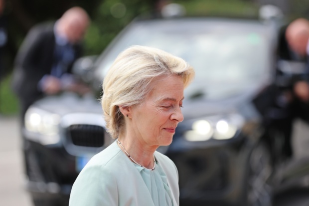 Evropska komisija bo ustavila dvostransko podporo Izraelu