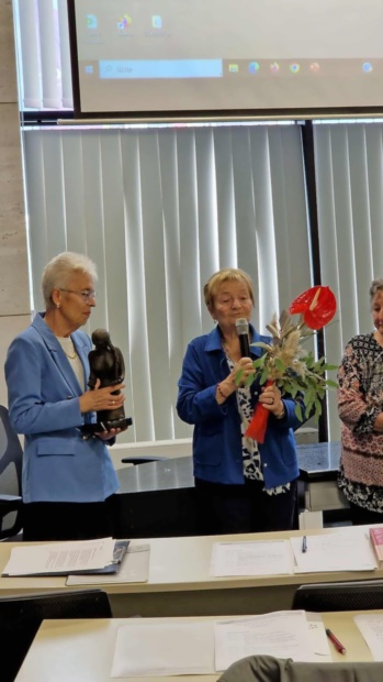 Ankarančanka Marija Jereb prejela kipca dobrote za humanitarno delo