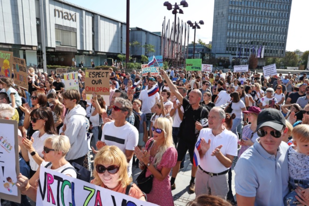 Protestniki pozvali k umiku sprememb pri sofinanciranju zasebnih vrtcev