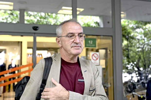 Nekdanji direktor STA Veselinovič uspel s tožbo proti nekdanjemu direktorju Ukoma Urbaniji