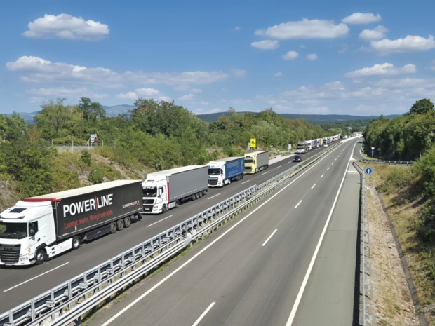 Prevozniki zaradi zastojev na primorski avtocesti zahtevajo takojšnje ukrepanje