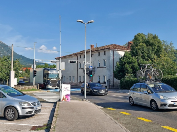 Proti Italiji prek Rebrnic morda tudi promet osebnih vozil
