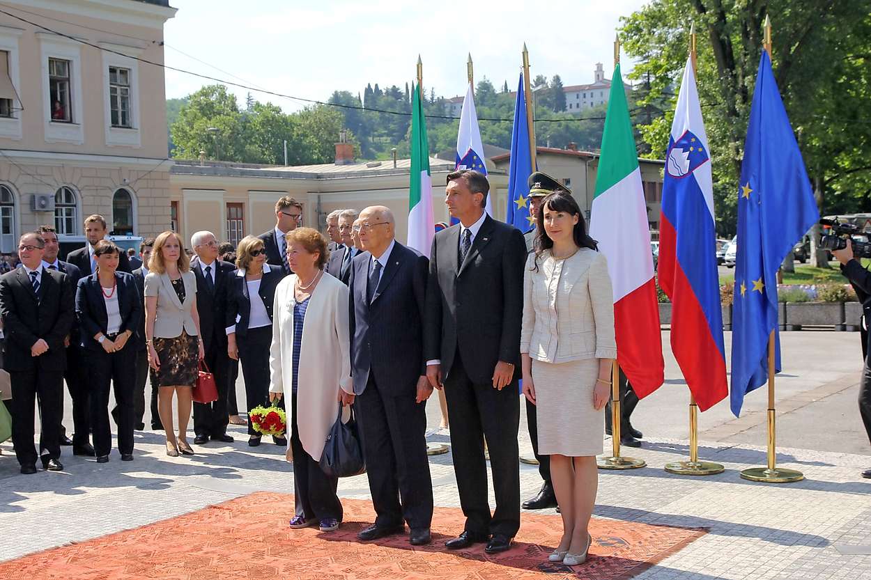 Pahor In Napolitano Nujno Je Ohranjati Mir Primorske Novice