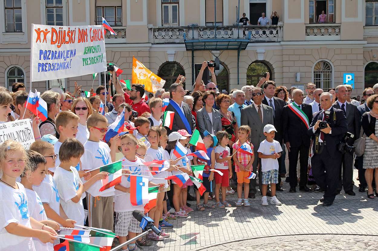 Pahor In Napolitano Nujno Je Ohranjati Mir Primorske Novice