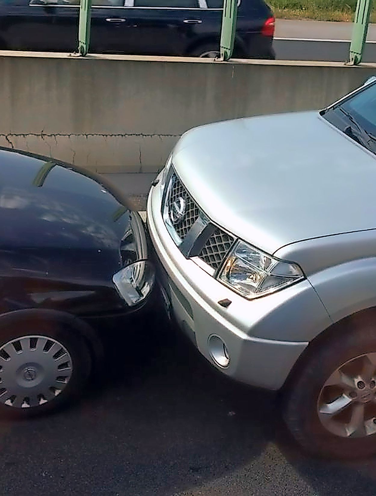 Iz Posnetka Ki Ga Je Voznik Objavil Na Facebooku Je Videti Kako