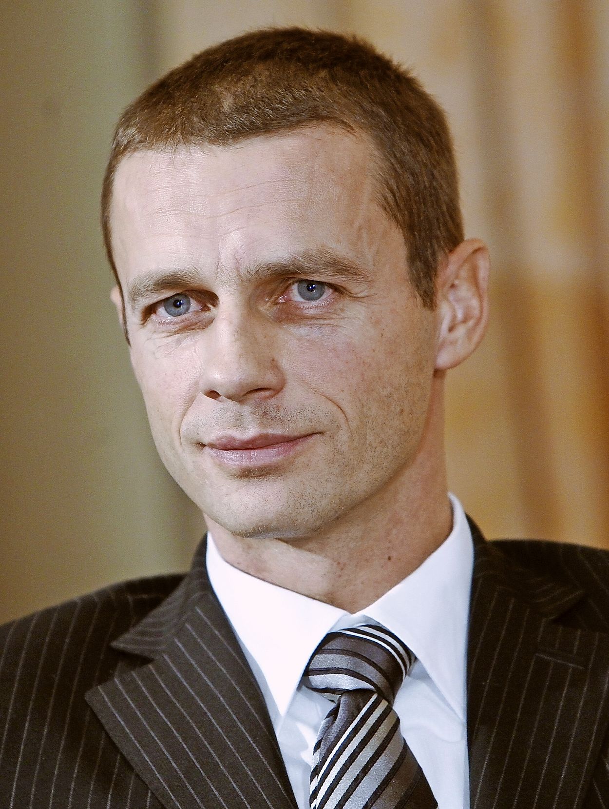 Čeferin v roku poslal pripombe na osnutek ugotovitev KPK Primorske novice