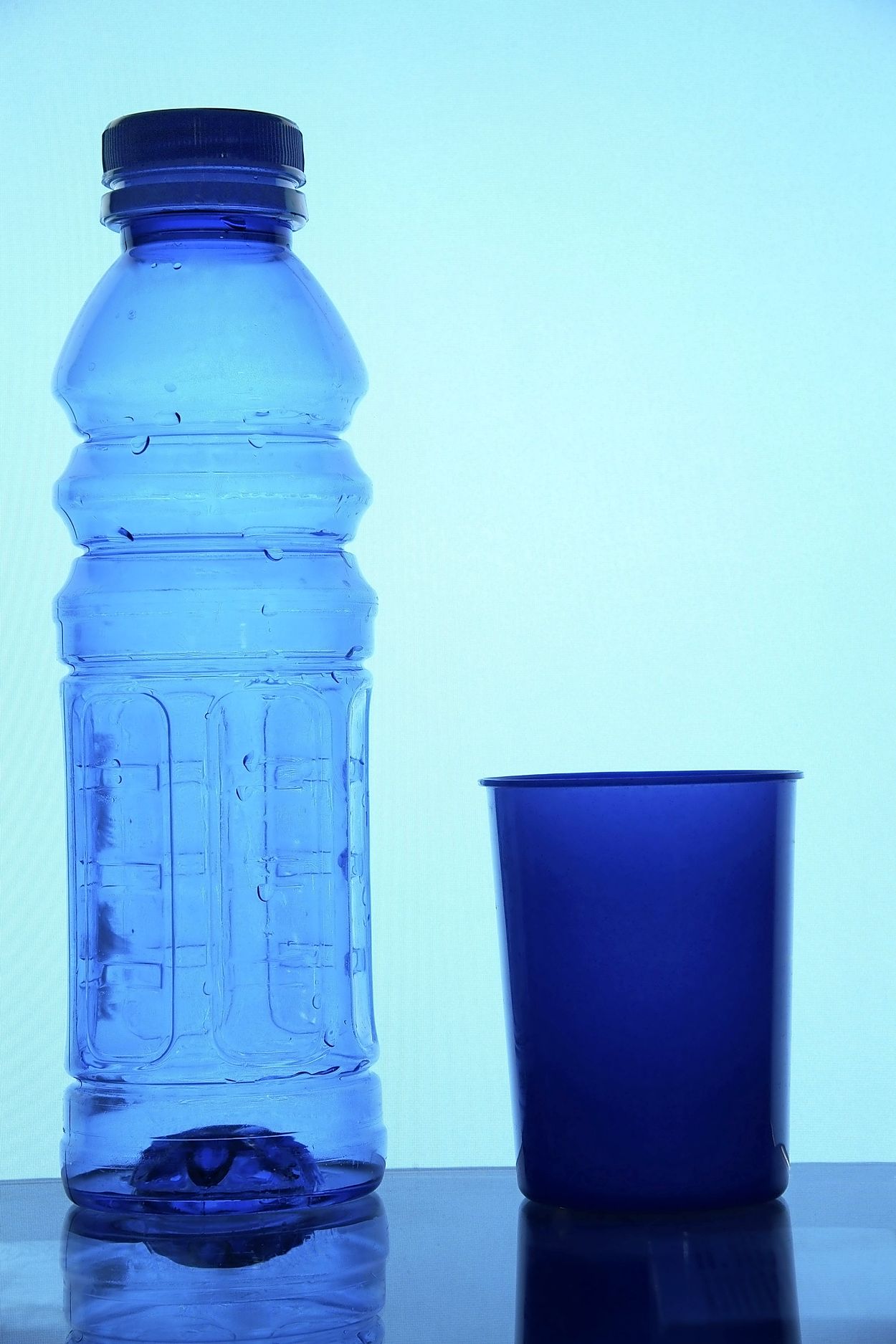 voda dehidracija hidracija telesa urin težave z zdravjem alkohol