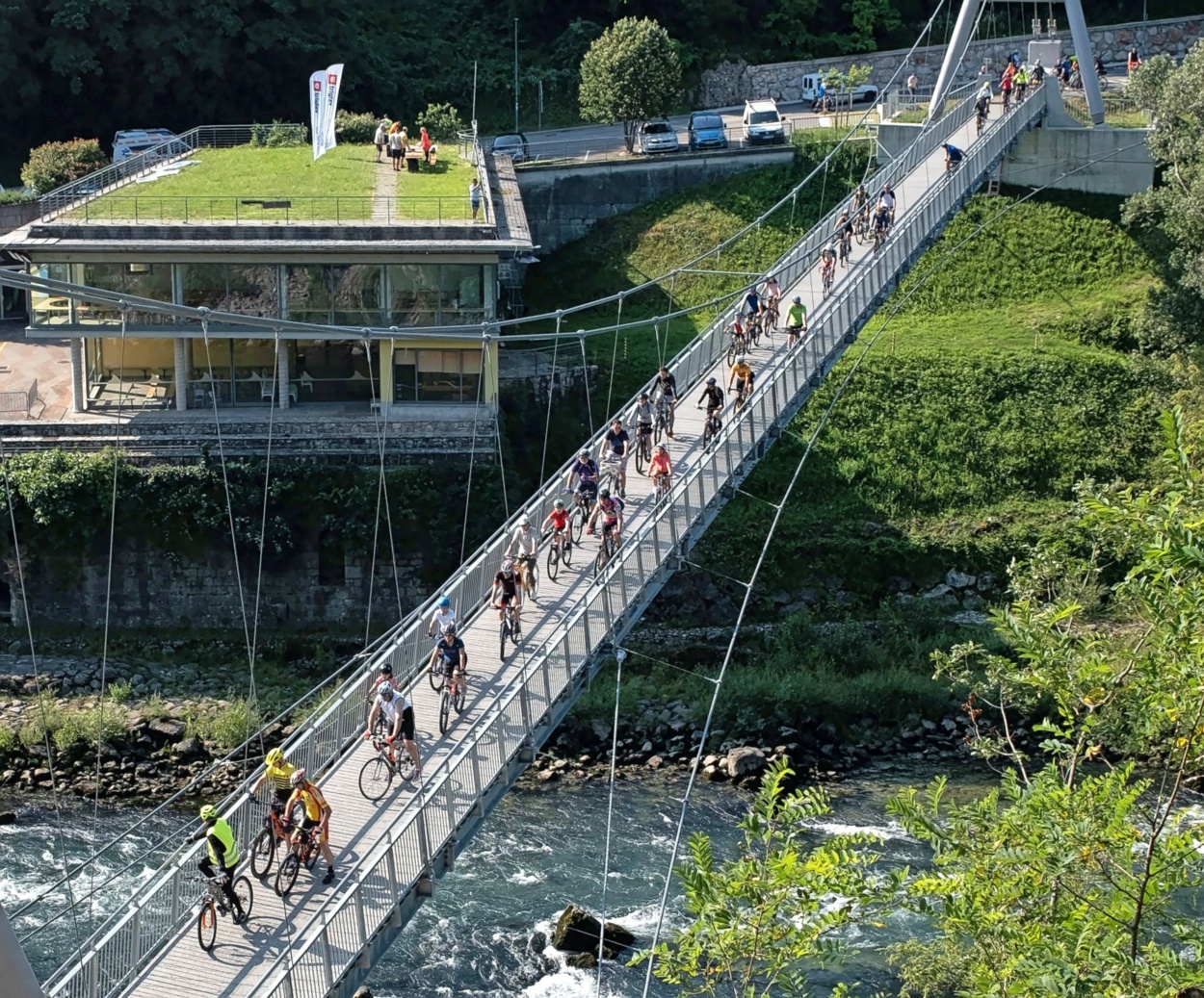 Gori ani Spet Na Kolesih Primorske Novice Gori ani Spet Na Kolesih Primorske Novice