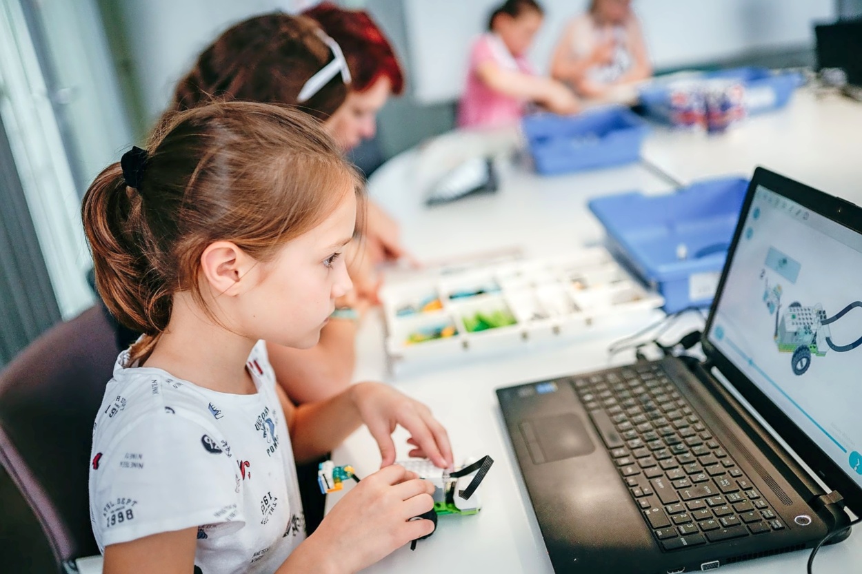 Des écoliers du primaire de Primorje pour une utilisation plus sûre d’Internet