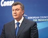Viktor Janukovič je ocenil, da so dogodki na Krimu "naraven odziv na gangsterski udar v Kijevu" Foto: STA