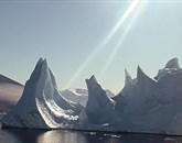 Na Antarktiki se je tudi uradno končala akcija reševanja ladij, ujetih v debelem ledu 