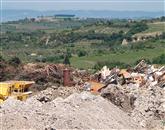 Ali  bo del smeti iz piranske oziroma  koprske občine  končal na  izolski komunalni deponiji? Foto: Ilona Dolenc