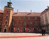 Kitajski politični vrh je v Varšavi presenetil z napovedjo velikih vlaganj v Evropo 