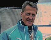  Štiriinštiridesetletni Michael Schumacher je v Meribelu hudo padel in si poškodoval glavo 