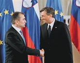 Predsednik DZ Janko Veber (levo) je predsedniku republike Borutu Pahorju vendarle omenil 7. september kot možni datum volitev Foto: STA