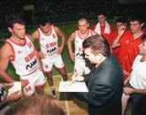 Idrijska košarka je svoje zvezdne trenutke doživela sredi 90. let Foto: Leo Caharija