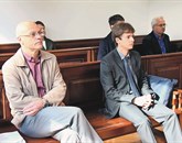 Sojenje Silvanu Saksidi (levo) in Andreju Bartoliću se bo nadaljevalo po sodnih počitnicah  Foto: Leo Caharija