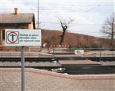 Gornje Ležeče - pol kilometra od čakalnice do perona