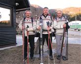 Trije smučarji s Predmeje so po 50 letih spet pešačili do Vojskega, tokrat s smučmi na ramenih 