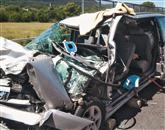 Francnoski voznik se je v prometni nesreči huje poškodoval, njegova sopotnica pa lažje Foto: Zgrs Sežana