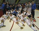 Slovenska reprezentanca v dvoranskem nogometu je v Erzurumu v 1. krogu kvalifikacijskega turnirja za evropsko prvenstvo 2014 premagala Ukrajino z 8:3 (4:1) in se tako uvrstila na zaključni turnir stare celine 