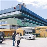 Izolska bolnišnica je zaradi virusa gripe obiske bolnikov omejila na najnujnejše. Foto: Zdravko Primožič/Fpa