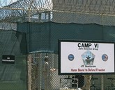 Loja džirga ZDA poziva, naj čim prej izpusti 19 afganistanskih zapornikov iz svojega taborišča za osumljene teroriste Guantanamo na Kubi Foto: STA