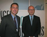 Finančni minister Uroš Čufer in guverner Banke Slovenije Boštjan Jazbec danes končujeta srečanja v okvirju jesenskih zasedanj Mednarodnega denarnega sklada  in Svetovne banke v Washingtonu 