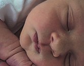Lani je bilo v slovenskih porodnišnicah 20.634 porodov 
