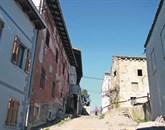 Občina  načrtuje celovito prenovo Vipavskega Križa  Foto: Alenka Tratnik