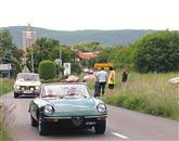 V rekordni karavani 526 vozil Alfa Romeo