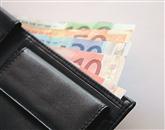Izolanu je neznana ženska ukradla denarnico z zajetnim kupčkom denarja. Fotografija je simbolična Foto: Adriana Buzleta