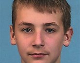 Policija preklicuje iskanje 15-letnega Janija Bolke, saj se je  mladoletnik v Franciji sam javil policistom  