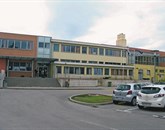 Se gredo v Osnovni šoli Srečka Kosovela ob iskanju novega ravnatelja skrivalnice?  Foto: Petra Mezinec