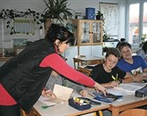 V osnovnih šolah  v Sloveniji  je bilo v šolskem letu 2013/14 v razredih povprečno 19 učencev Foto: Saša Dragoš