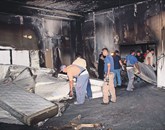 Plameni so v notranjosti Lesnine uničili za več kot četrt milijona prodajnih artiklov in opreme Foto: Zdravko Primožič/Fpa