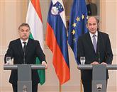 Madžarski in slovenski premier, Viktor Orban in Janez Janša, sta po današnjih pogovorih v Ljubljani predvsem izpostavila odlične odnose med državama in se zavzela za krepitev gospodarskega sodelovanja Foto: STA