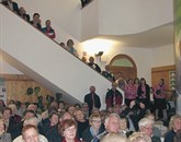 Revijo Primorska poje že štiri desetletja in pol spremlja zvesto občinstvo; fotografija je z lanskega zaključnega koncerta v Trenti. 