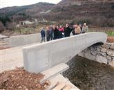 Nov most zagotavlja boljši pretok voda hudourniške Branice in večjo varnost njegovim uporabnikom Foto: Leo Caharija